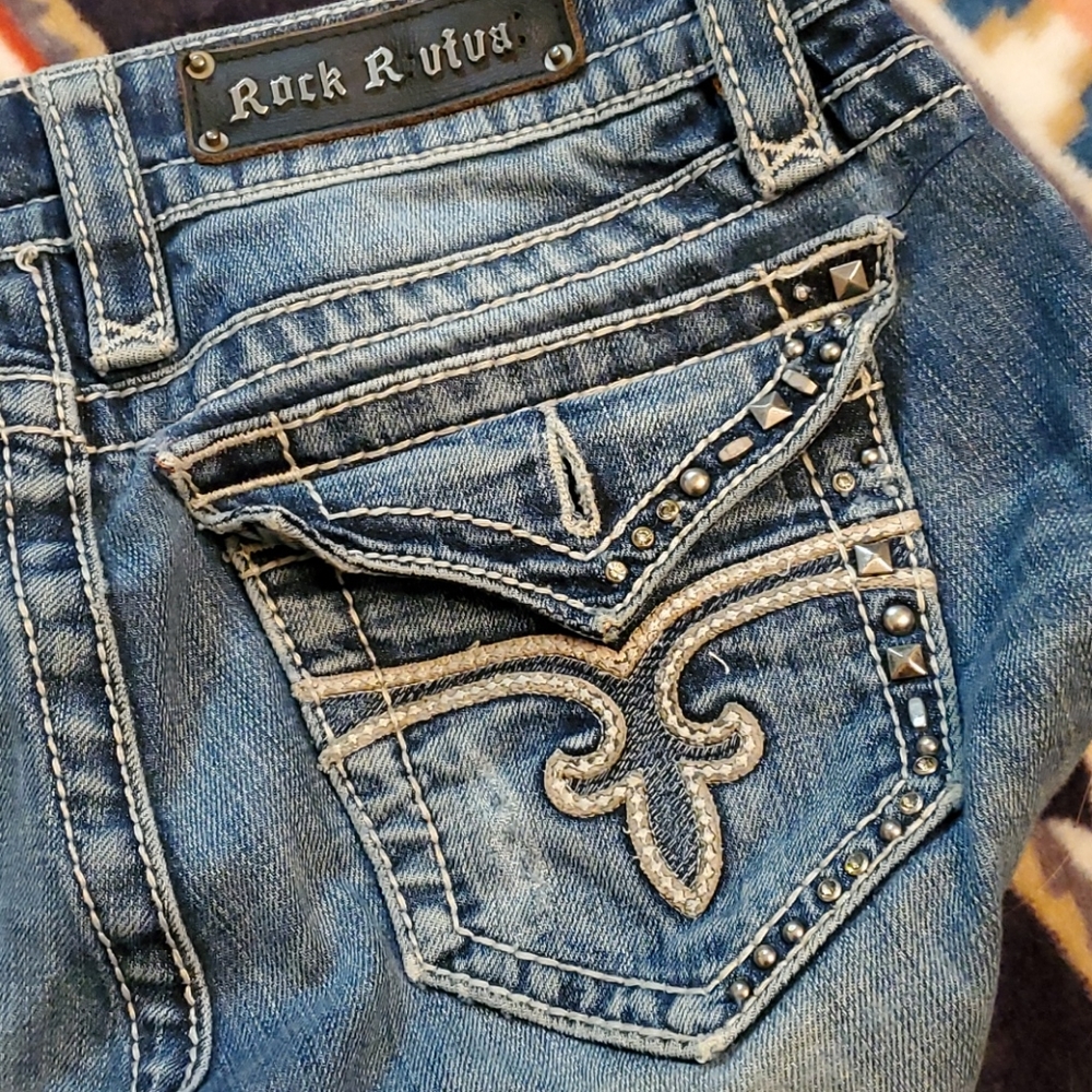 ROCK REVIVAL JEANS